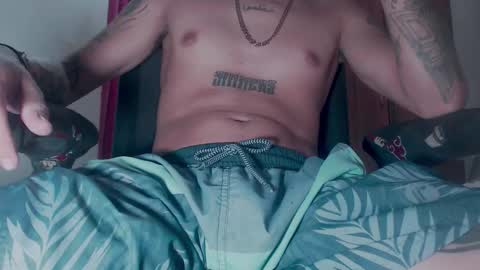 Snapshot of skateboy444 chatting on 09.16.25 king online show from 09.16.25