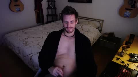 Snapshot of skatejocke chatting on 11.04.25 skatejocke online show from 11.04.25