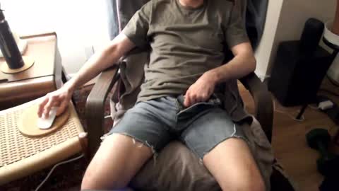 Snapshot of skibumz chatting on 12.01.24 Skibumz online show from 12.01.24