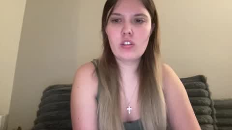 Snapshot of skiimaskabby chatting on 02.18.26 skiimaskabby online show from 02.18.26