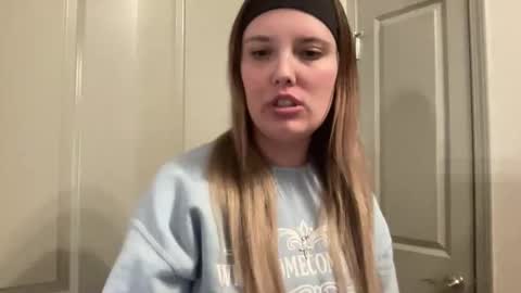 Snapshot of skiimaskabby chatting on 02.27.26 skiimaskabby online show from 02.27.26