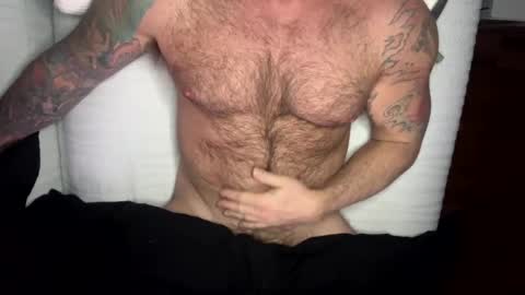 Snapshot of skimaskedbeef chatting on 02.10.25 BEEF online show from 02.10.25