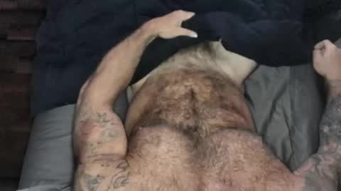 Snapshot of skimaskedbeef chatting on 09.10.25 BEEF online show from 09.10.25