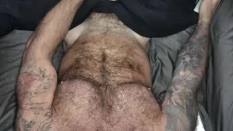 Snapshot of skimaskedbeef chatting on 09.18.25 BEEF online show from 09.18.25