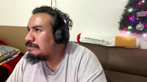 Elias online show from 01.05.25