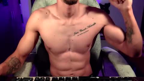 Snapshot of skinny_boy_hot chatting on 02.15.26 skinny online show from 02.15.26