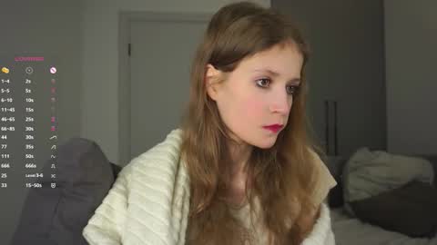 Snapshot of skinny_eve chatting on 10.27.25 Emily online show from 10.27.25