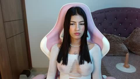 Snapshot of skinny_hailey1 chatting on 03.03.25 Hailey online show from 03.03.25