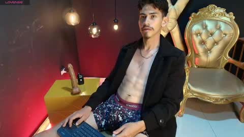 skinny jean  online show from 06.06.26