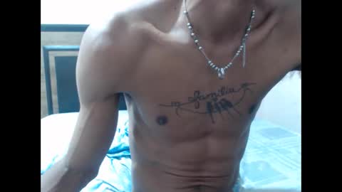 Snapshot of skinny_long_cock chatting on 10.18.25 Albert online show from 10.18.25