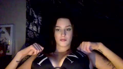 skinnyangel21 online show from 11.27.25