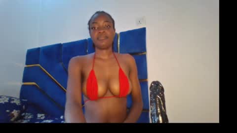 Snapshot of skinnyasssexyboobs chatting on 03.25.26 skinnyasssexyboobs online show from 03.25.26