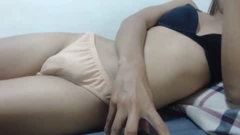 Snapshot of skinnybigcock_georgia chatting on 12.13.25 skinnybigcock_georgia online show from 12.13.25