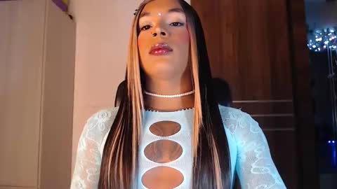 Snapshot of skinnyflak7 chatting on 02.08.26 jesica online show from 02.08.26