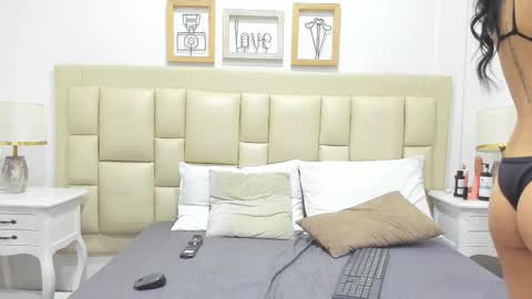 SkinnyGirl online show from 10.11.25