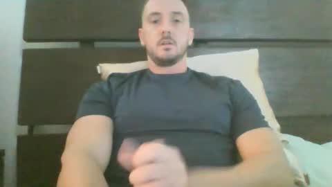 skinnyguylongdick1 online show from 10.21.25