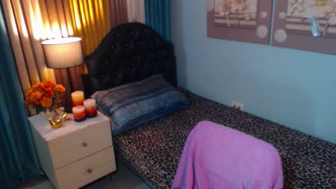 NICOLE online show from 10.14.25