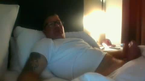 Snapshot of skinnymeat858205 chatting on 06.16.26 skinnymeat858205 online show from 06.16.26