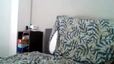 skippyhihi online show from 10.01.25