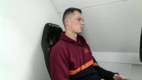 skippyhihi online show from 10.12.25