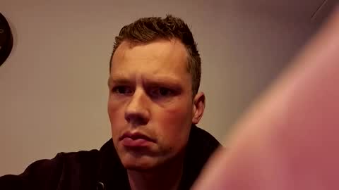 skippyhihi online show from 10.24.25