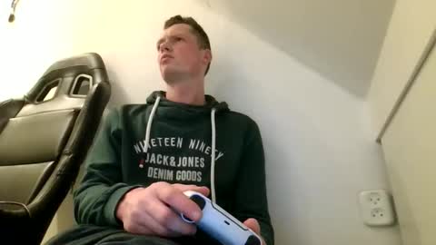 skippyhihi online show from 10.29.25