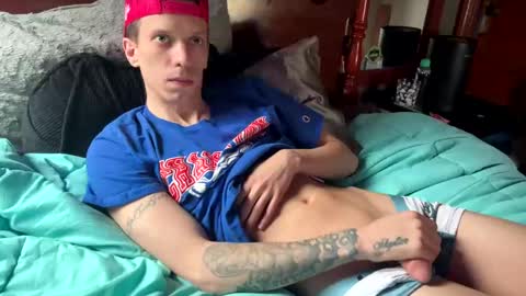 Snapshot of skittles933 chatting on 02.08.25 Skittles online show from 02.08.25