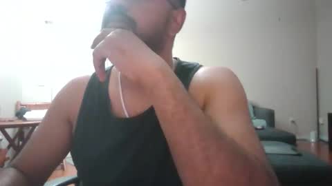 Snapshot of skuntrass chatting on 03.22.26 skuntrass online show from 03.22.26