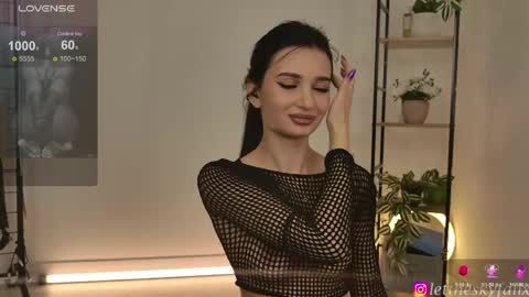 Eliza online show from 05.02.26