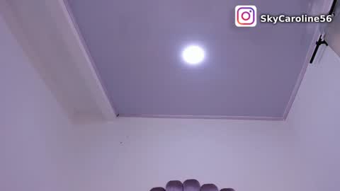 Snapshot of sky_caroline chatting on 12.23.24 Sky Caroline online show from 12.23.24