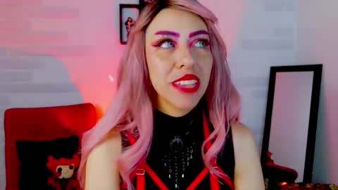  Mile     online show from 10.04.25