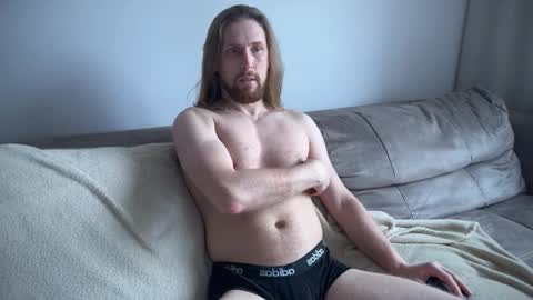 Snapshot of sky_guy25 chatting on 01.25.25 sky_guy25 online show from 01.25.25