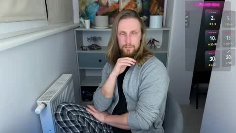 sky_guy25 online show from 04.23.26