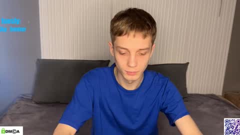 Snapshot of sky_hunter chatting on 11.23.25 sky_hunter online show from 11.23.25