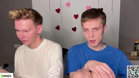 Snapshot of sky_hunter chatting on 02.18.26 sky_hunter online show from 02.18.26