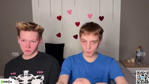 Snapshot of sky_hunter chatting on 03.08.26 sky_hunter online show from 03.08.26