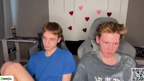 Snapshot of sky_hunter chatting on 03.17.26 sky_hunter online show from 03.17.26