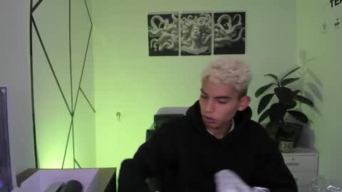 Daniel online show from 12.18.25