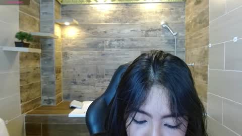 Snapshot of sky_winter chatting on 02.25.26 S O F I online show from 02.25.26