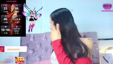 Snapshot of skye_moore chatting on 11.05.25 skye moore online show from 11.05.25