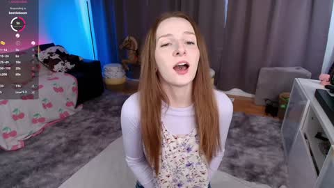 Snapshot of skyewatson chatting on 01.05.26 Skye Watson online show from 01.05.26