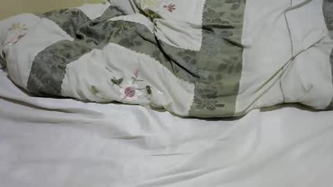 skylar2544 online show from 10.31.25