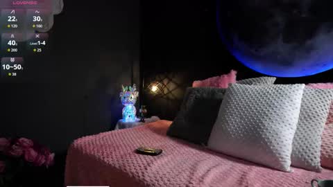 Snapshot of skyler_ferrer chatting on 11.30.25 online show from 11.30.25