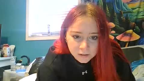 Snapshot of skylerrayy chatting on 10.17.25 skylerrayy online show from 10.17.25