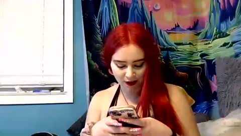 Snapshot of skylerrayy chatting on 11.16.25 skylerrayy online show from 11.16.25