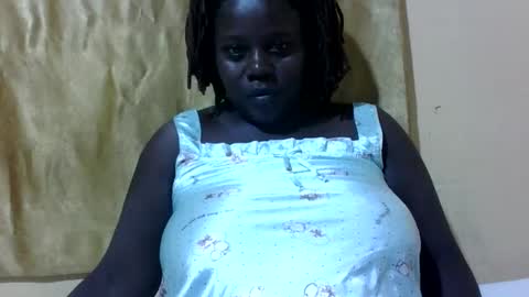 Snapshot of skyra1 chatting on 12.05.24 skyra1 online show from 12.05.24