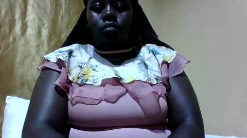 Snapshot of skyra1 chatting on 12.24.24 skyra1 online show from 12.24.24