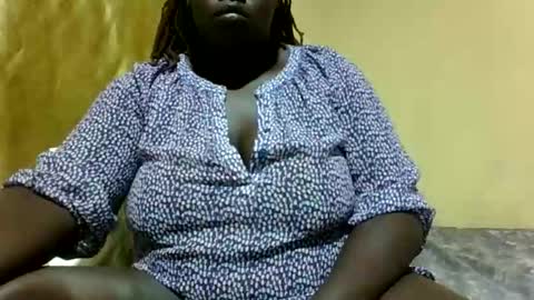 Snapshot of skyra1 chatting on 12.27.24 skyra1 online show from 12.27.24