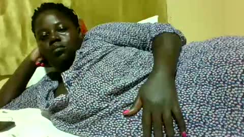 Snapshot of skyra1 chatting on 01.19.25 skyra1 online show from 01.19.25