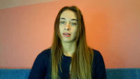 Snapshot of skyremnant chatting on 12.21.25 skyremnant online show from 12.21.25